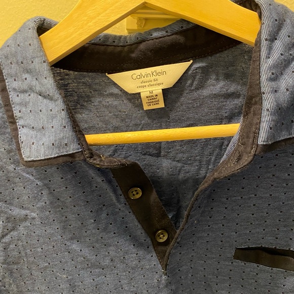 Calvin Klein medium blue polo with dots - Picture 5 of 5
